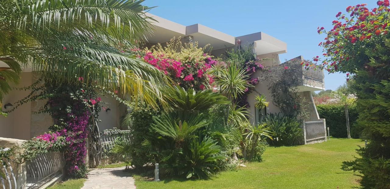 Palm Village Villasimius Kültér fotó