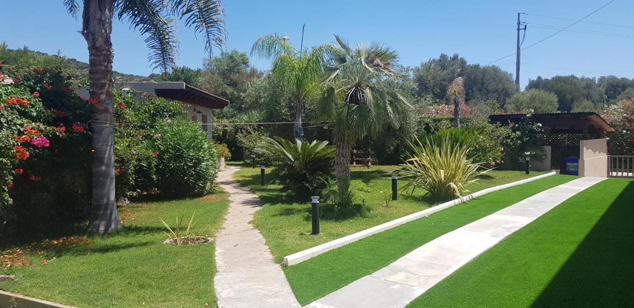 Palm Village Villasimius Kültér fotó