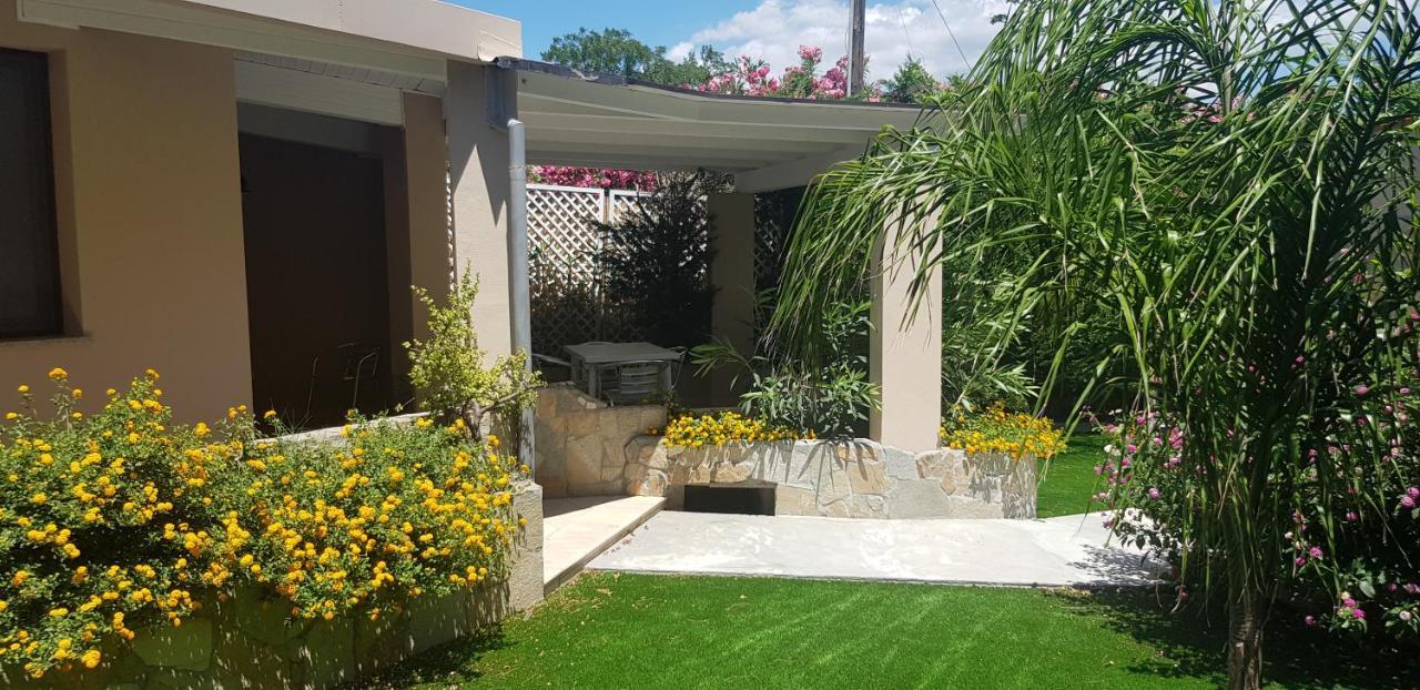 Palm Village Villasimius Kültér fotó