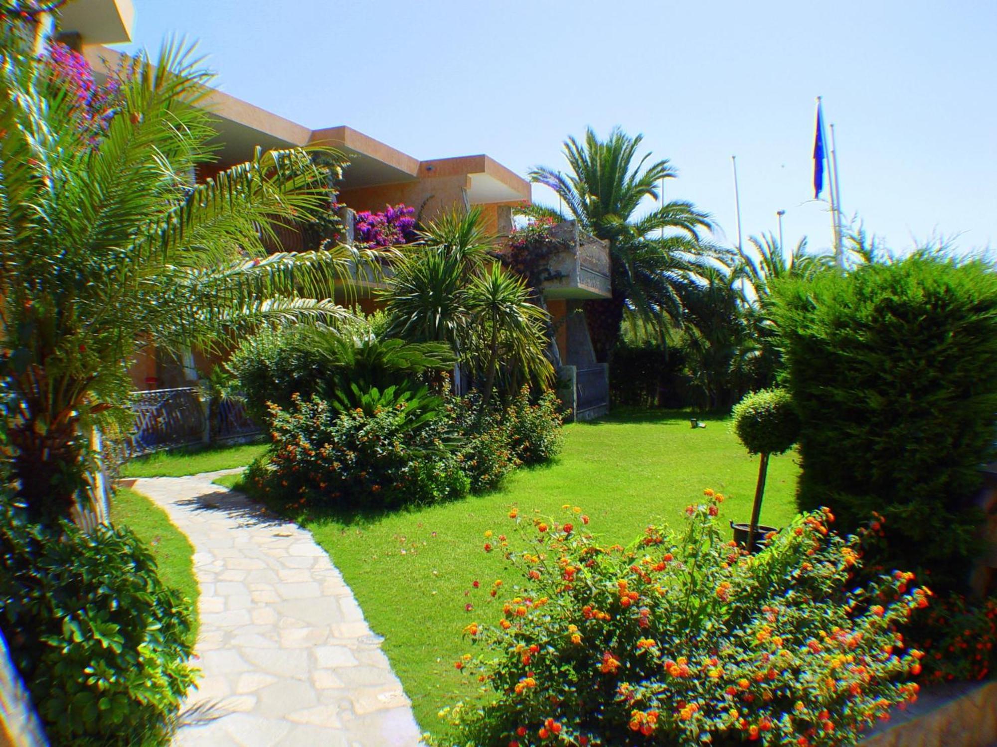 Palm Village Villasimius Kültér fotó