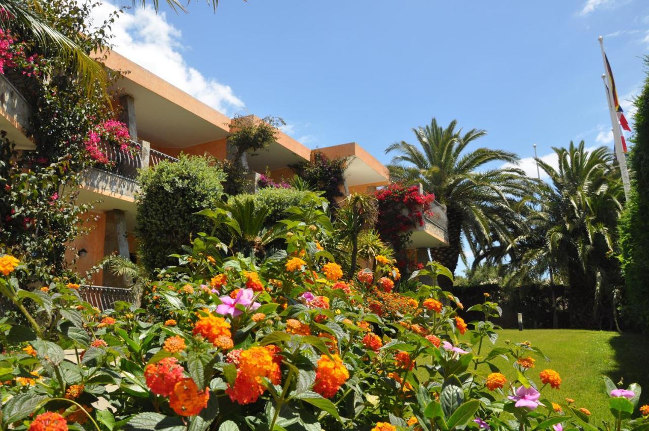 Palm Village Villasimius Kültér fotó